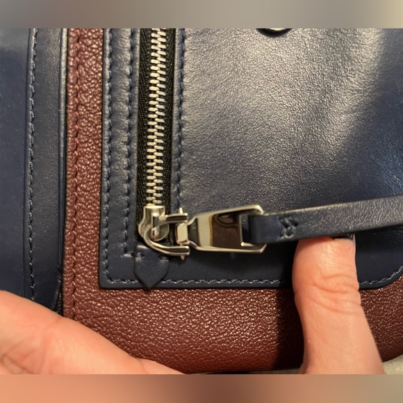 Givenchy maroon and navy Duetto crossbody bag - Picture 9 of 13